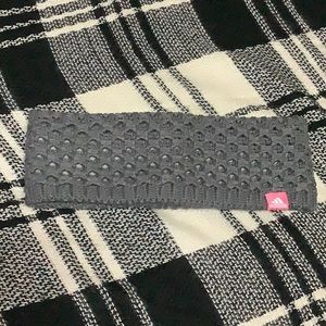 Adidas women’s crestline knit grey headband